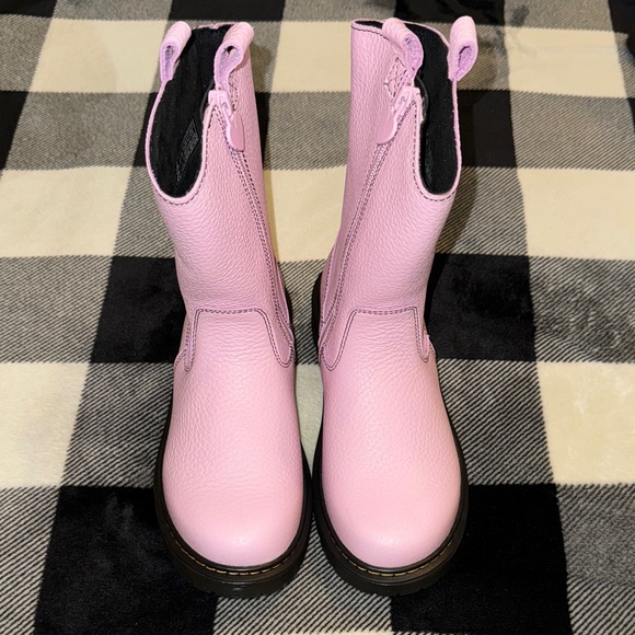New Dr. Doc Martens Kids Pink Heart Cutout Boots Girls Sizes 4 & 6. - Picture 2 of 5